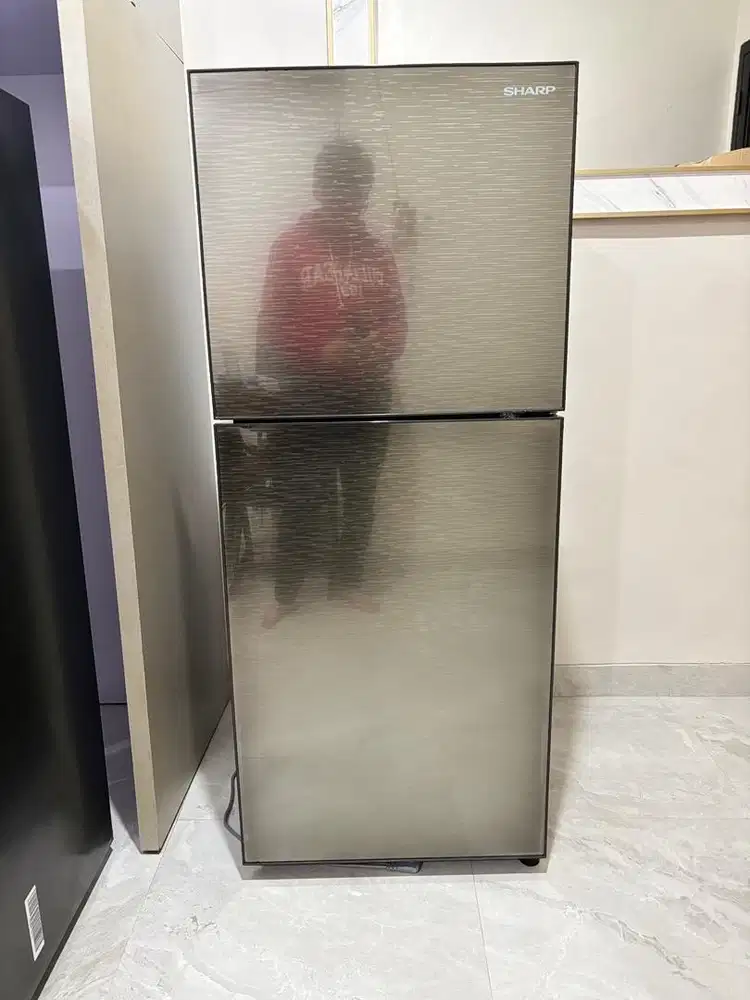 Kulkas Sharp 2 Pintu SJ 246
