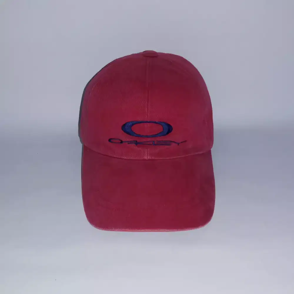 Topi Vintage OAKLEY