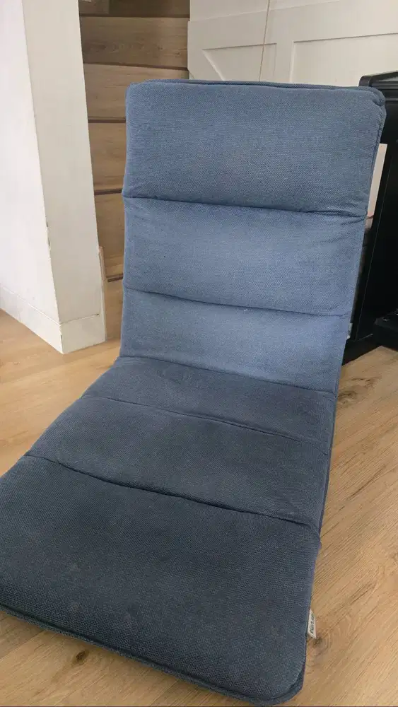 Sofa merk Isiruma jual murah aja