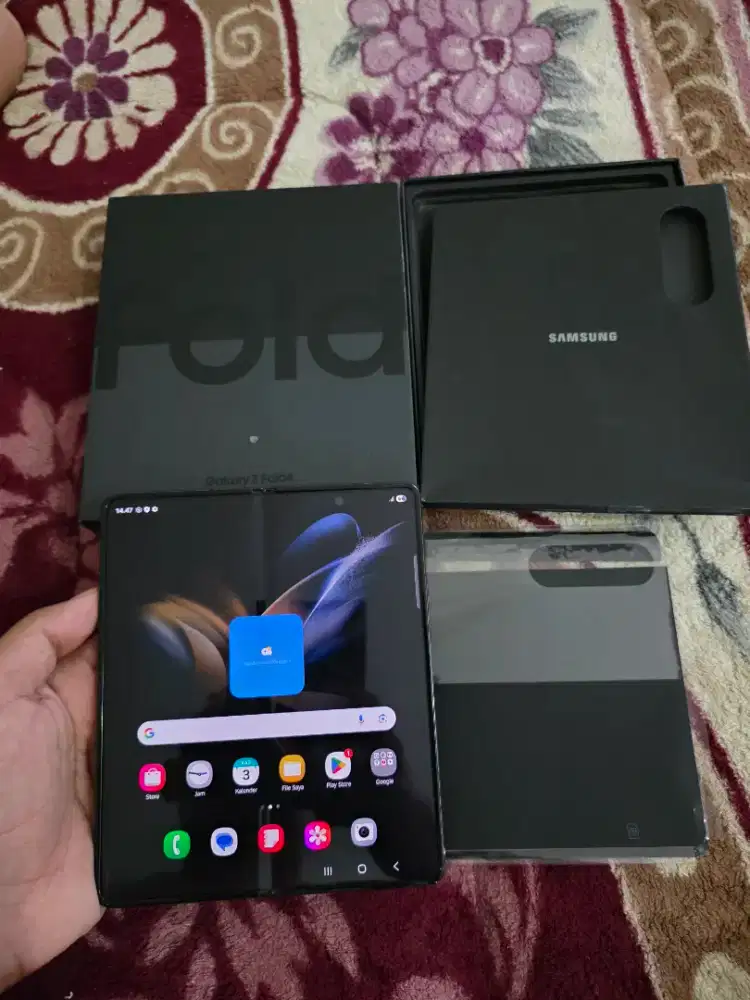 samsung Z fold 4 ram 12/512gb resmi sein,fulset original,istimewa