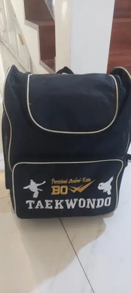 Pelindung Badan/Hogu dan head guard Taekwondo warna Biru 1 set