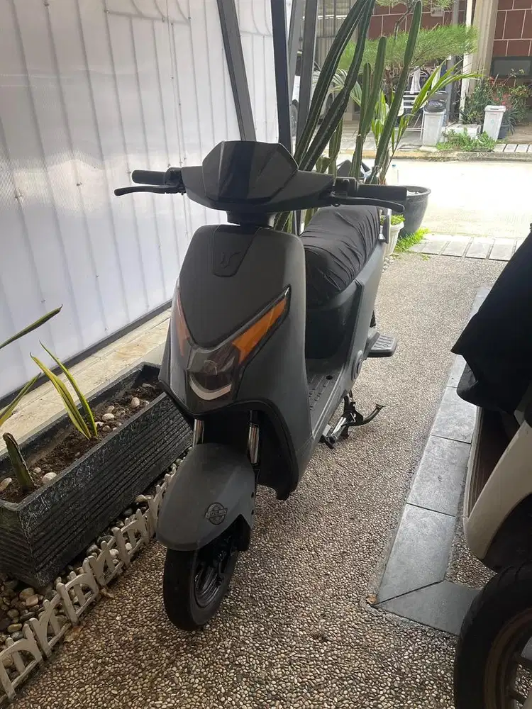 Sepeda Listrik Uwinfly D75