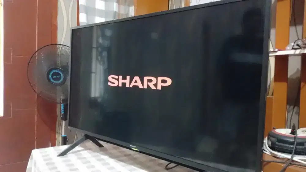 Tv led Sharp Aquos digital 42 in