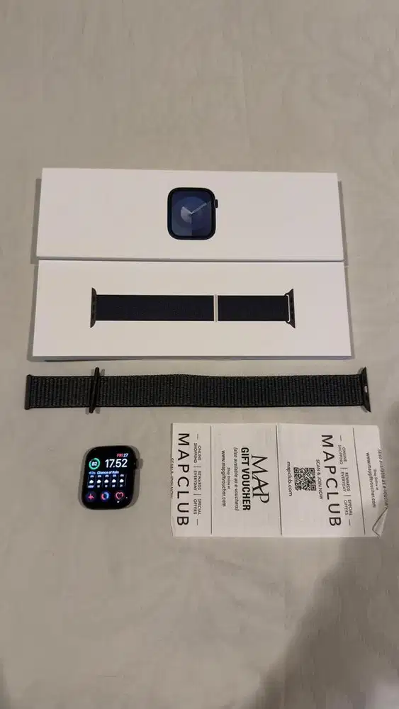 Apple i watch  9 perfect 99%