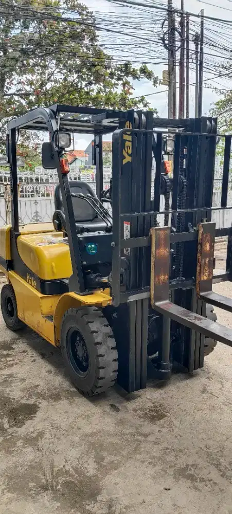 Forklift 2.5 Ton Yale Tahun 2021