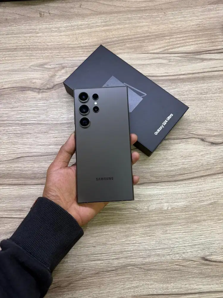 Samsung S24 Ultra 12/256GB resmi sein