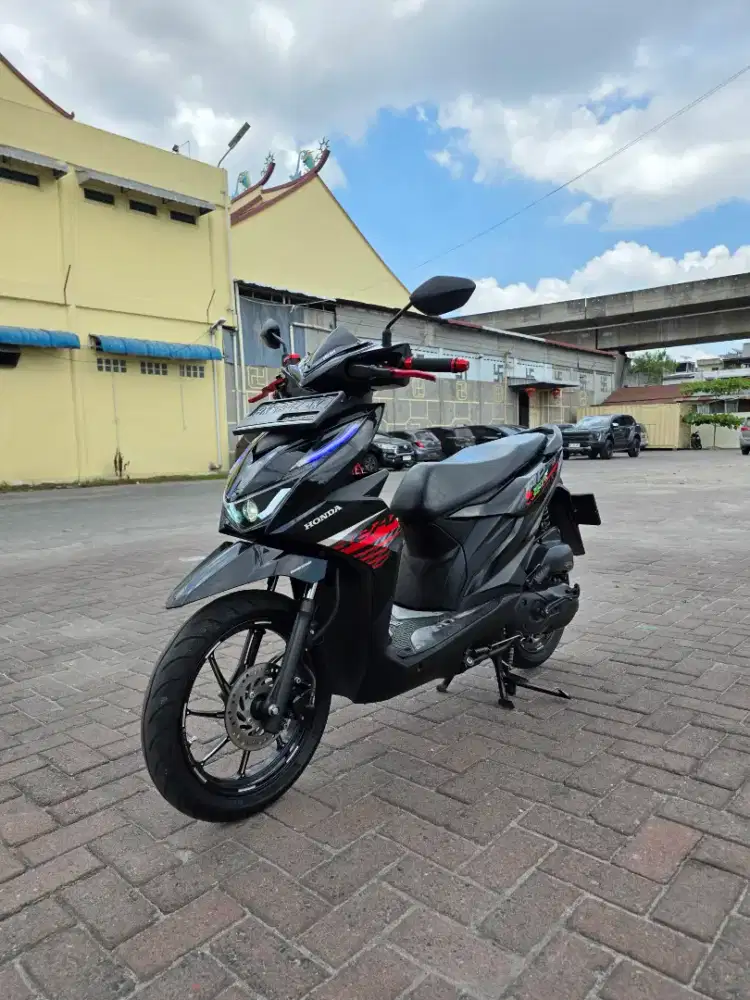 Honda Beat CBS Hitam 2022
