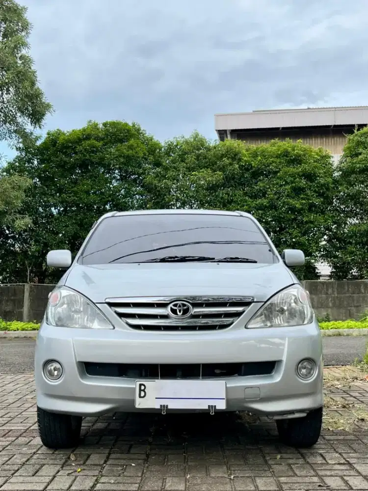 AVANZA G 1.3 MT 2004