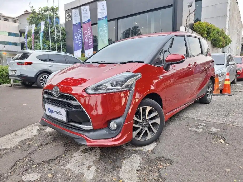 DP Murah Toyota Sienta  1.5 Q Bensin-AT 2019