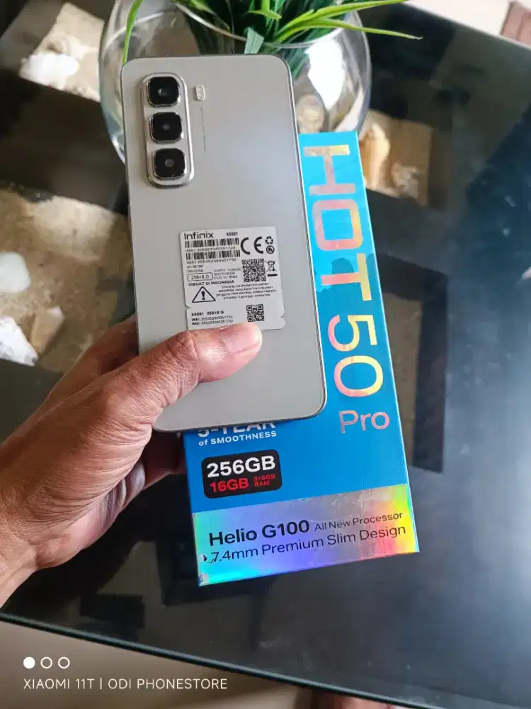 Infinix hot 50 pro 16/256 mulus seperti baru dan lengkap