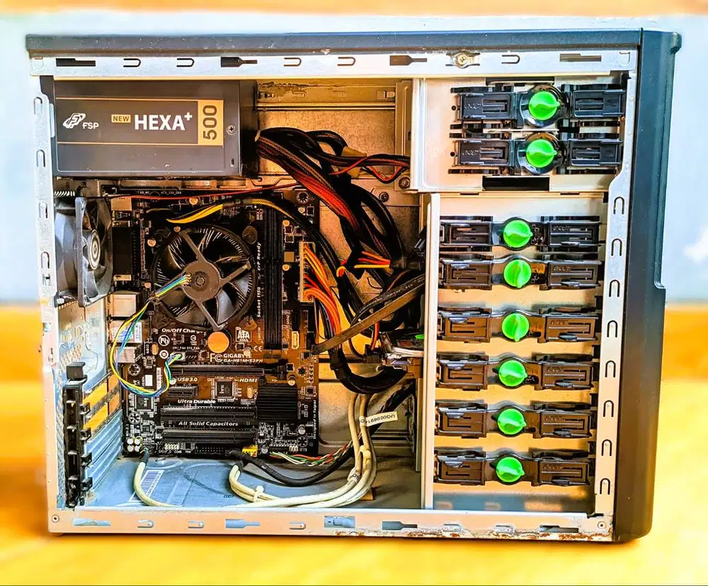 PAKET KOMPLIT TINGGAL PAKAI: H81+i5 4570+DDR3 16GB