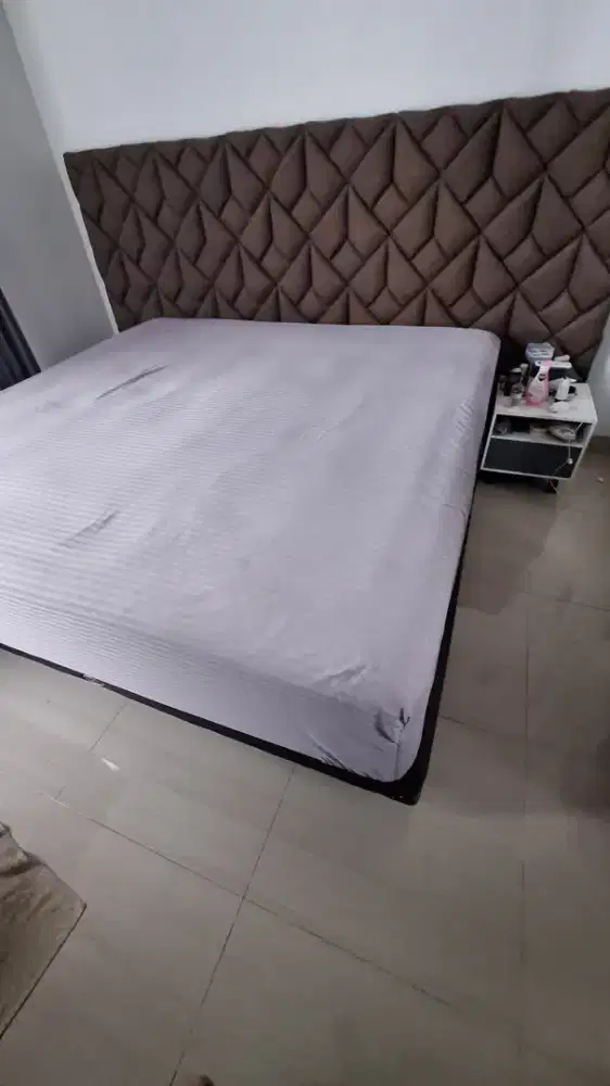 Jual Ranjang Lady Americana tipe Signature