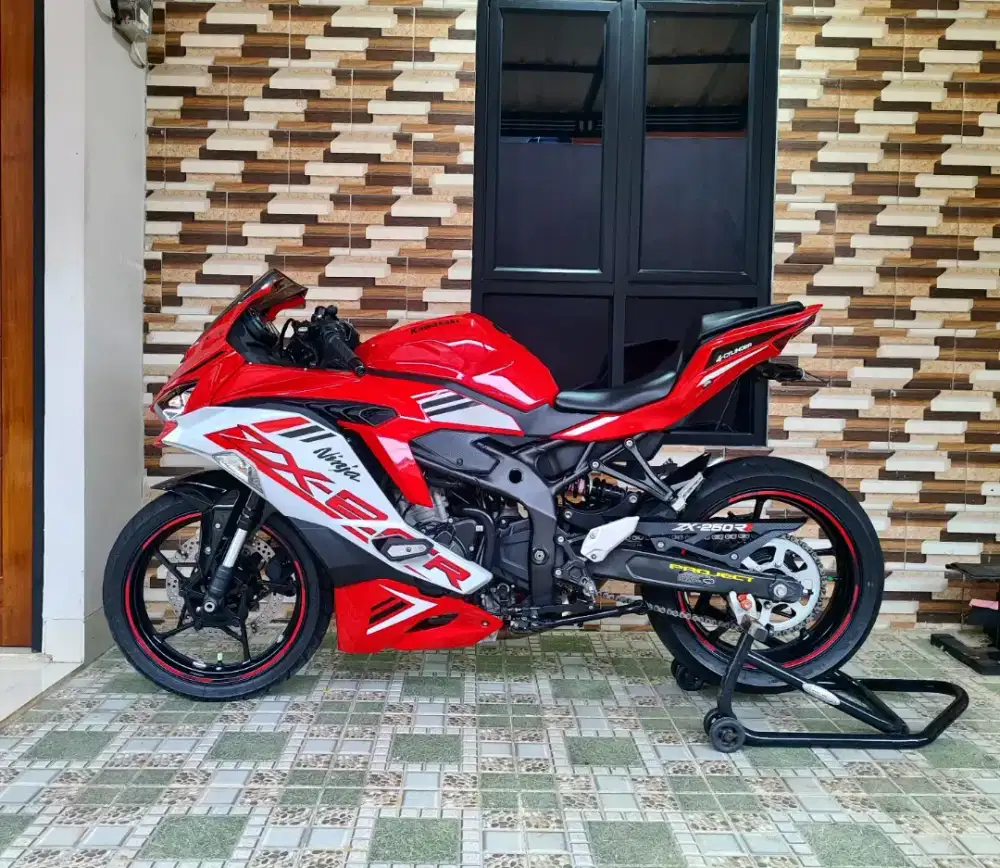 KAWASAKI ZX25R TAHUN 2021 KM RENDAH TT NINJA 250 ZX25RR