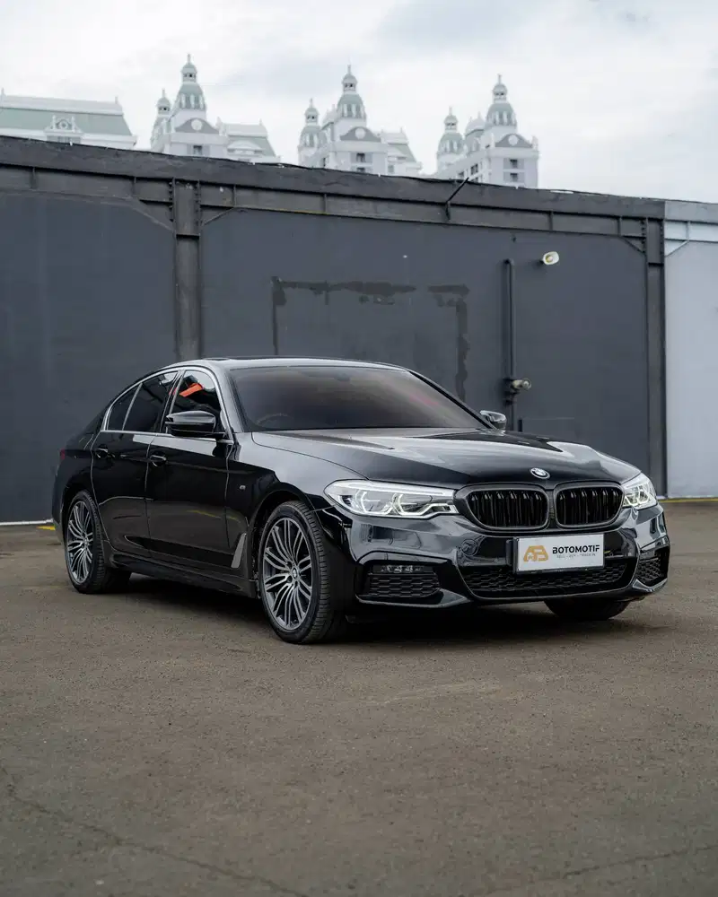 BMW 530i M Sport G30 Black 2019