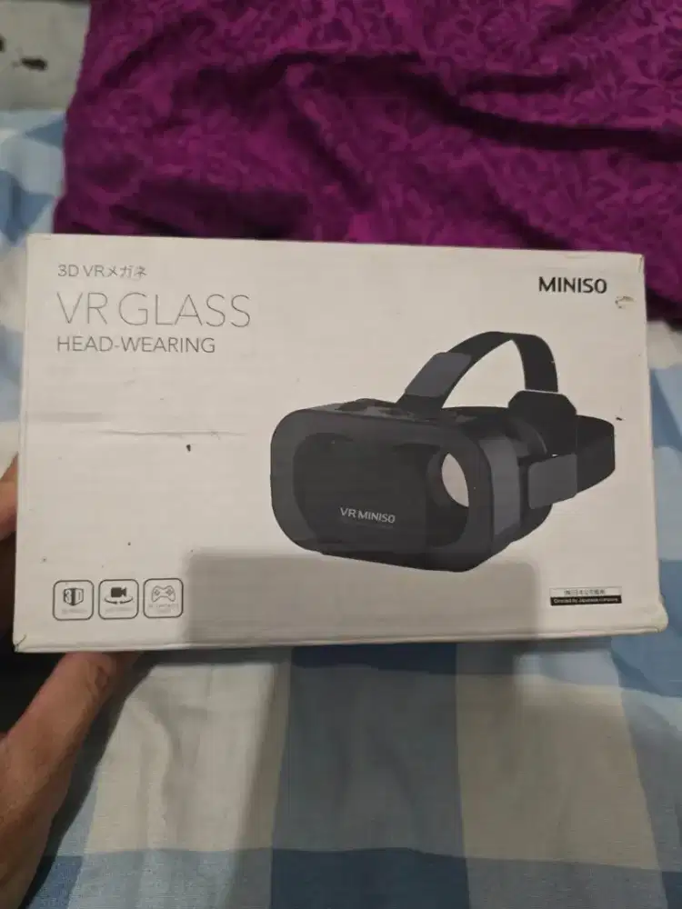 VR Merk Miniso untuk HP