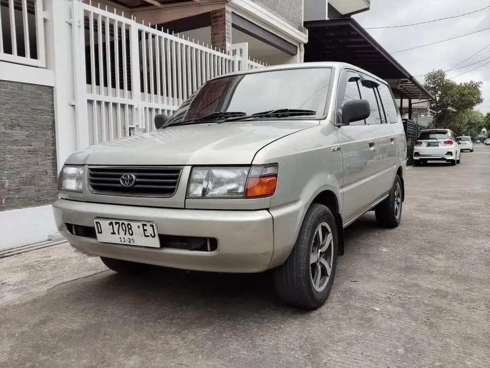 Toyota Kijang LGX Diesel mt 1999