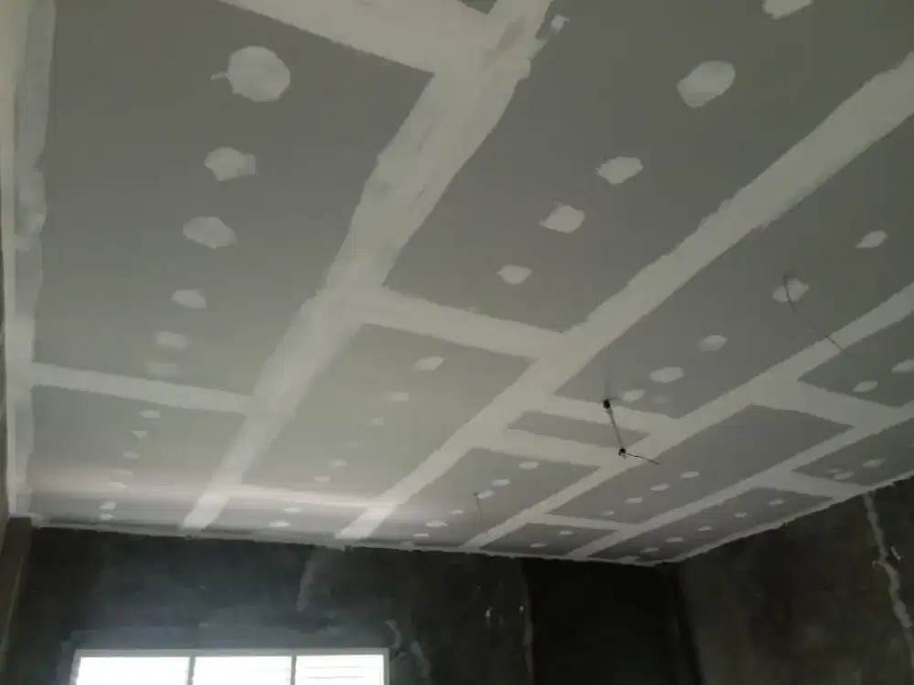 Plafon PVC modern, plafon gipsum, partisi, kanopi, atap galfallum,