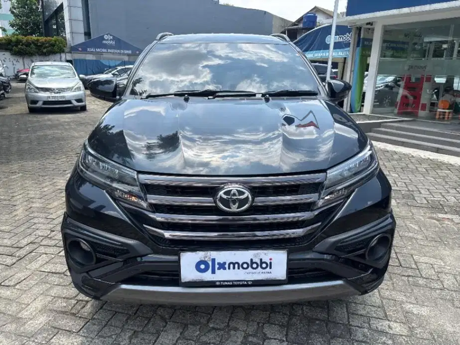 DP MURAH Toyota Rush 1.5 S GR Sport Bensin-AT 2022 Hitam CZKYB