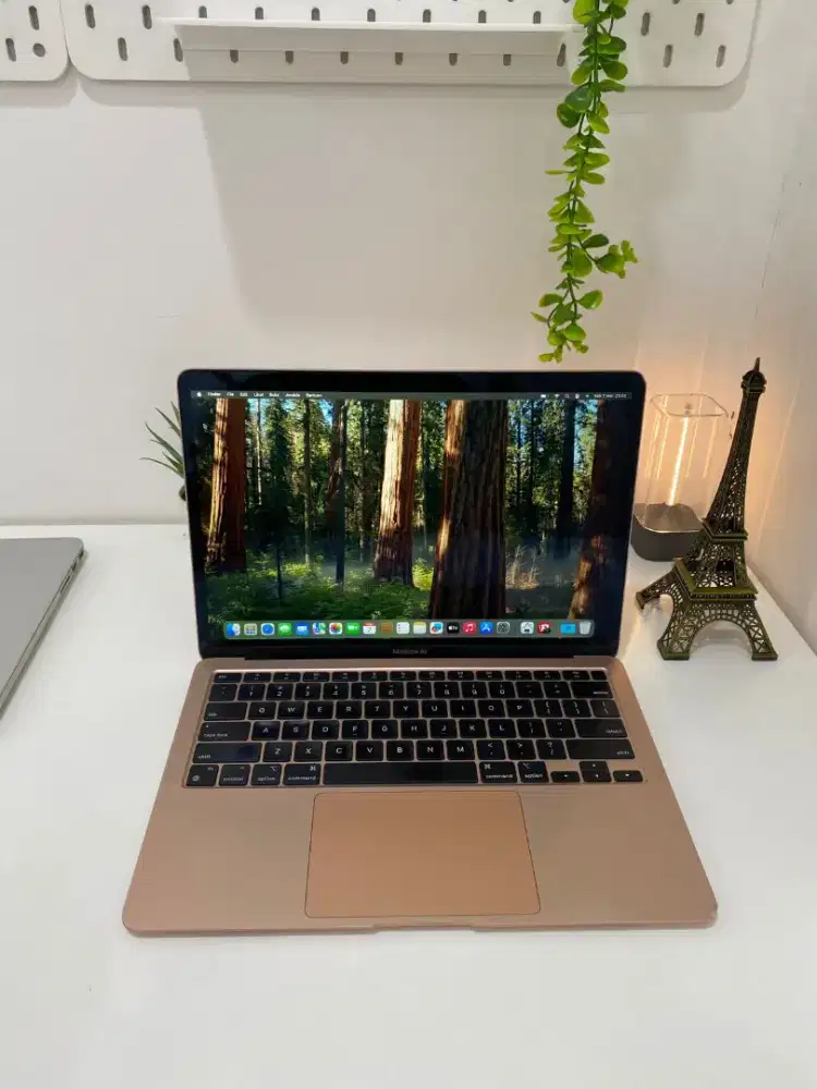 MACBOOK AIR M1 2020 8/256 13INCH