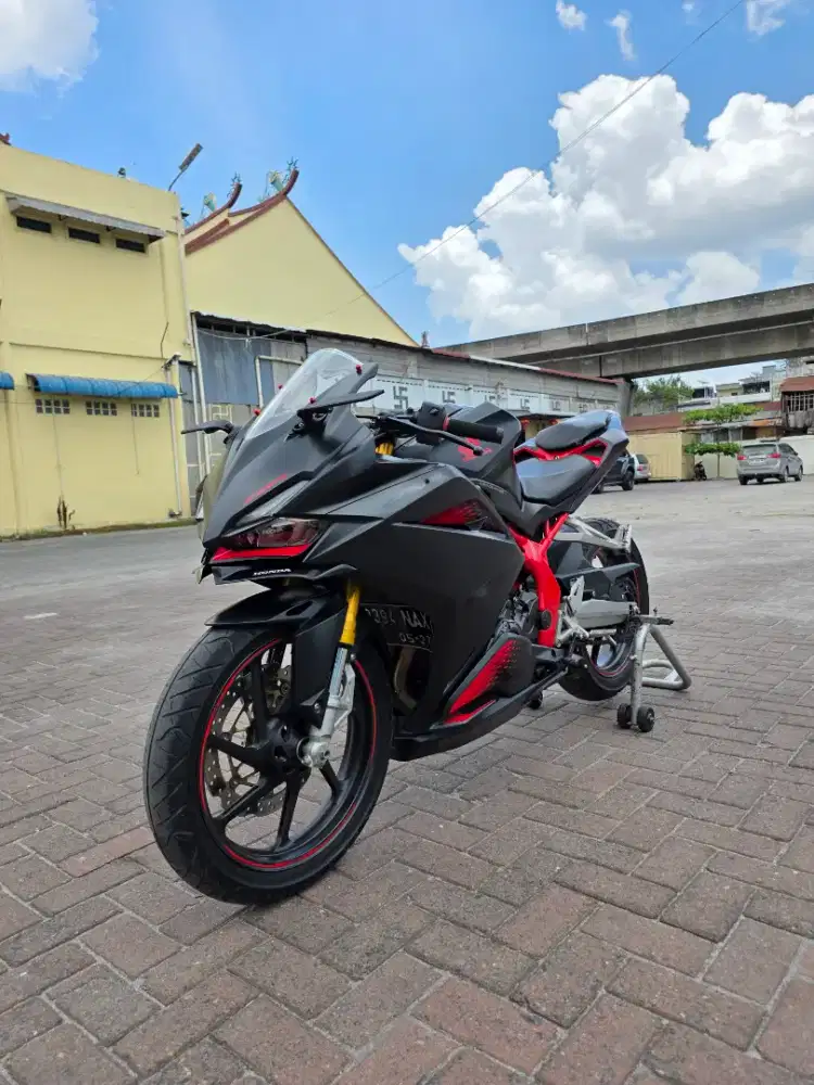 Honda CBR 250RR Hitam Chasis Merah 2022