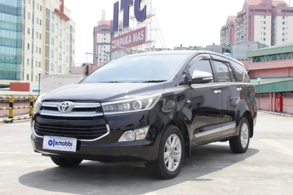 TDP 14JT, Toyota Kijang Innova 2.0 Q Bensin-AT Hitam 2017