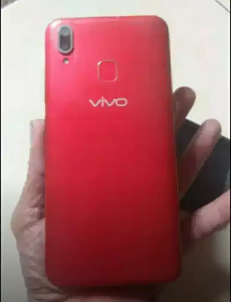 Vivo y95 ram 4/32 tinggal pake mesin normal ada silikon da pake TG