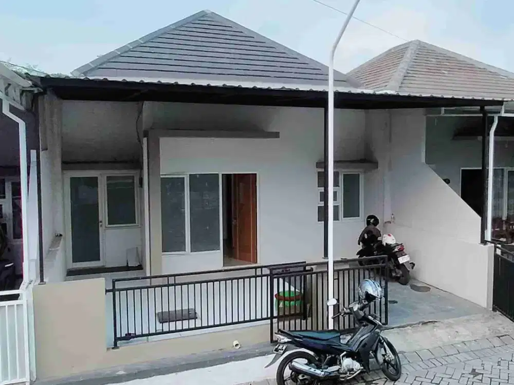 DI jual Rumah Baru MUTIARA REGENCY - Bangkingan Surabaya, Siap Huni row jalan 2,5 mobil