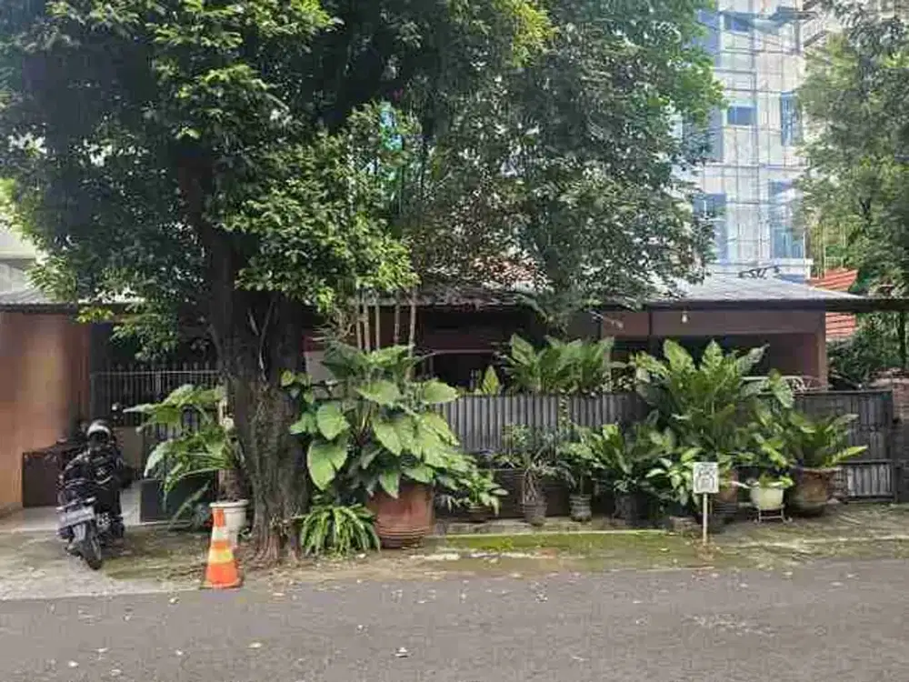 Dekat Blok M, Dijual Rumah Hitung Tanah di Gandaria Keb Baru Jakarta Selatan