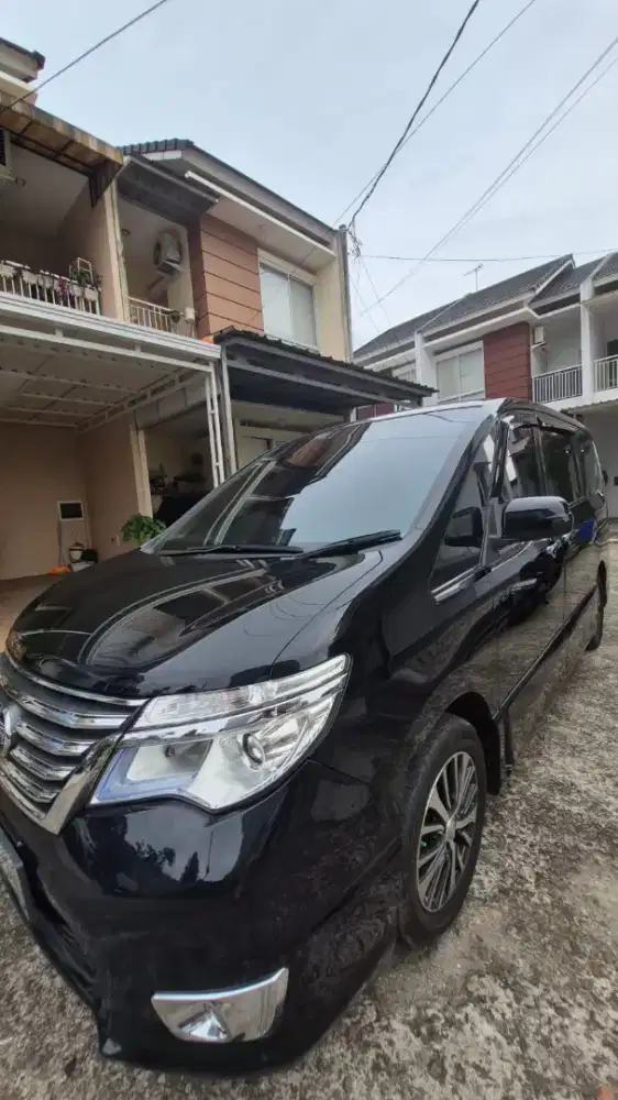 CASH Serena HWS new model Low Km record Nissan Muluss