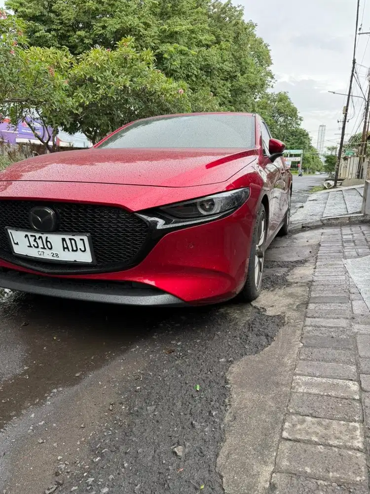 Mazda 3 hatchback Istimewa