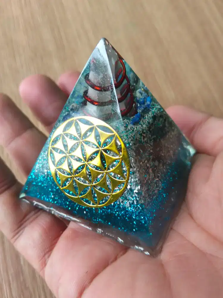 Orgonite Piramida