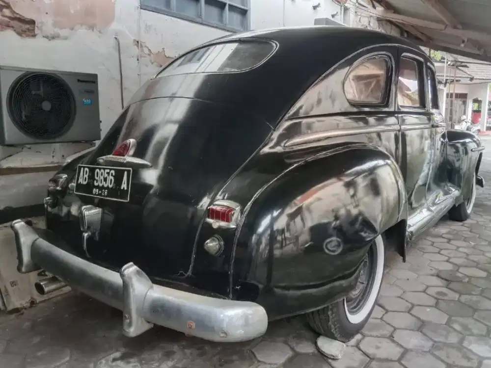 Sedan Plymouth Special Deluxe 1948