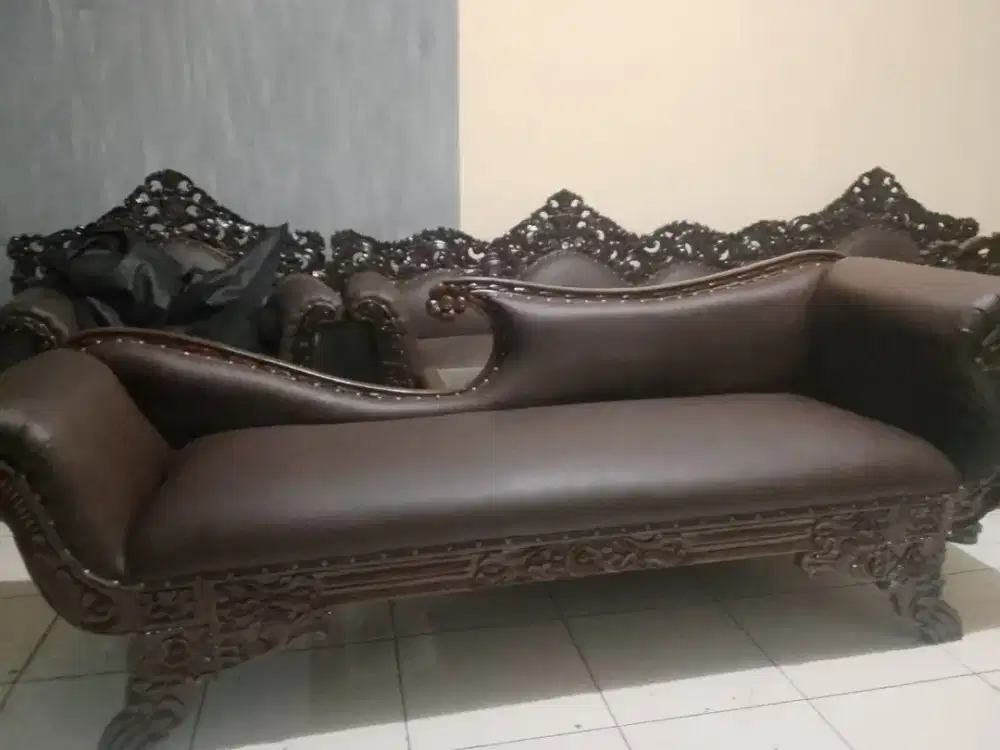 1 kursi kleopatra bekas dah ganti kain seperti baru