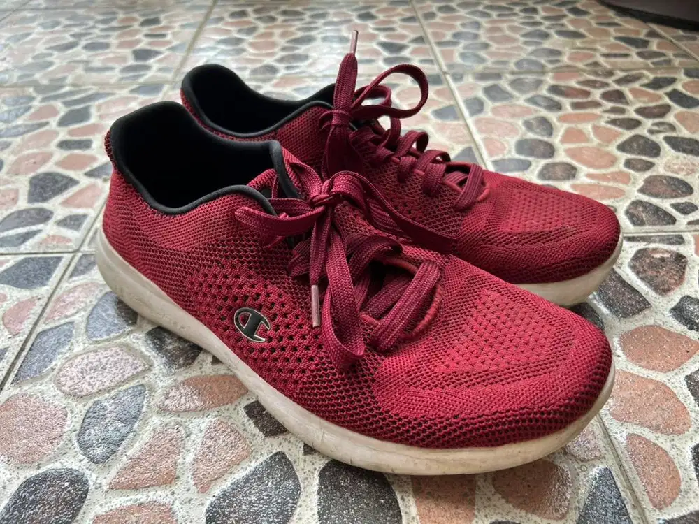 Sepatu Champion Merah Maroon UKURAN 43