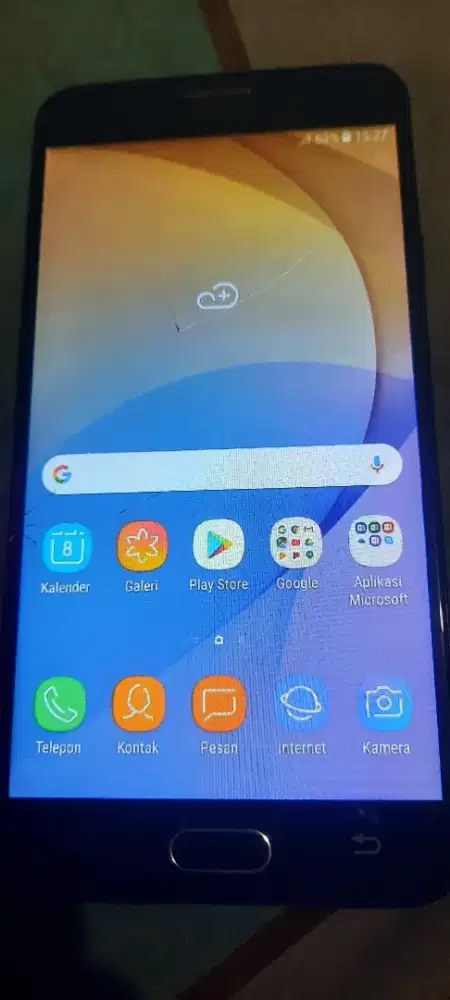 Samsung galaxy j7 prime