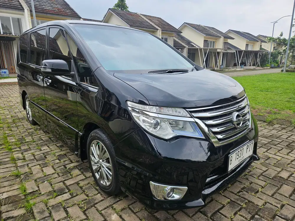Nissan Serena HWS AT Tahun 2017 , Pajak Panjang