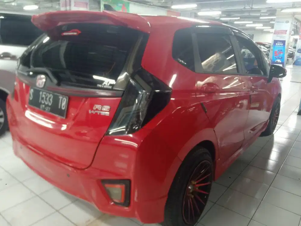 JAZZ RS AT TAHUN 2017 WARNA FAVORIT