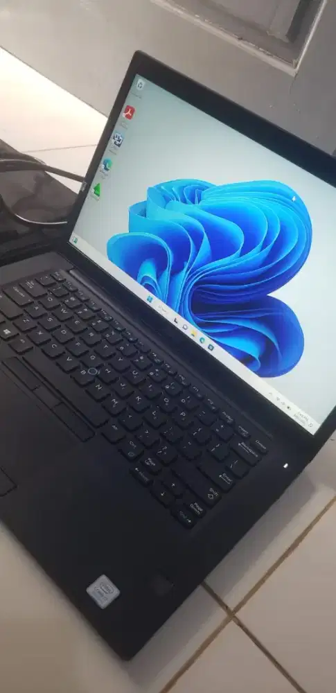 Laptop Dell 7490 i7 Gen 8