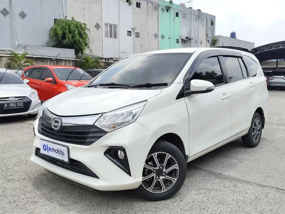DP RENDAH - Daihatsu Sigra 1.2 New R Bensin-MT 2019