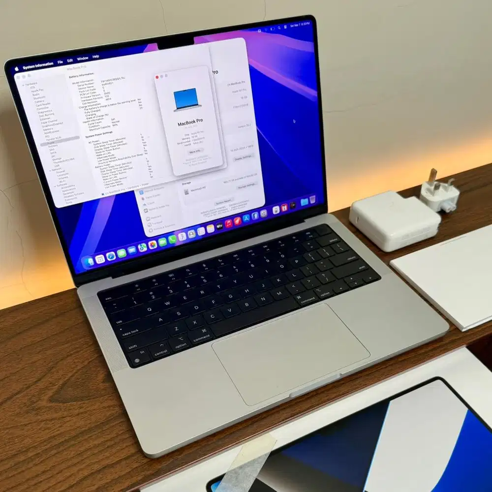 MacBook Pro 14 inch M1 Pro 1TB Original Fullset silver warna jarang