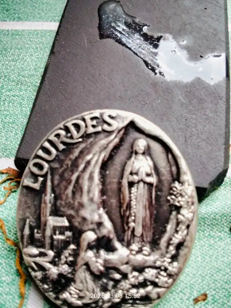 Perak lawasan bunda maria