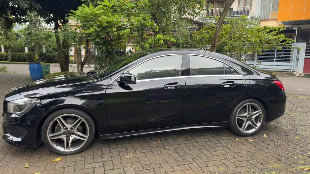 Mercedes-Benz CLA200 2015 Bensin