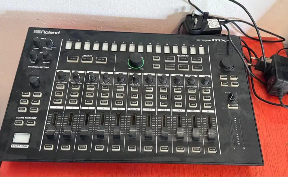 Roland AIRA MX-1 Mix Performer