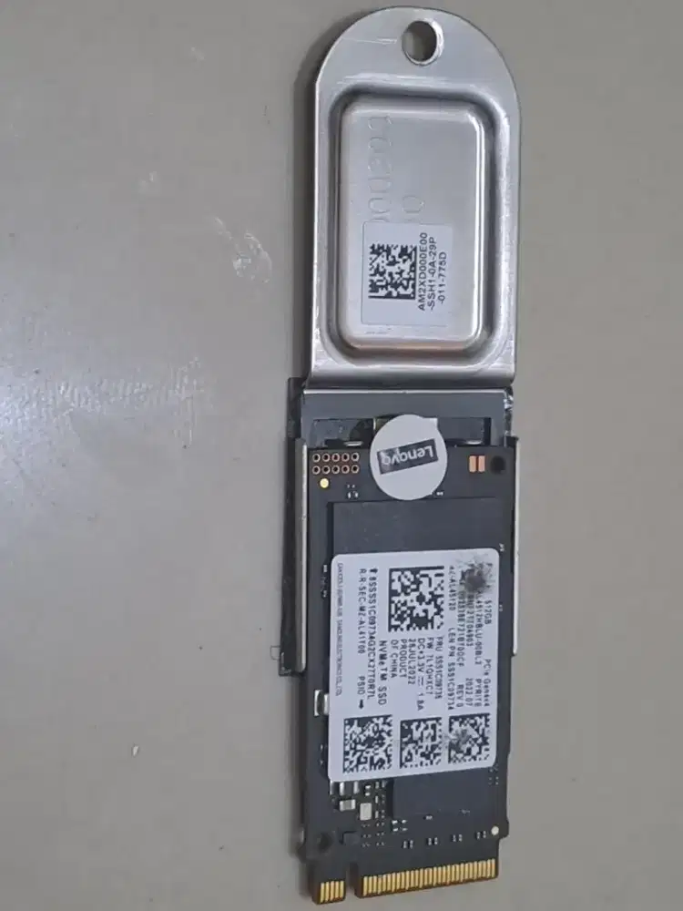 Ssd 512gb pcie gen 4 merk samsung seken normal