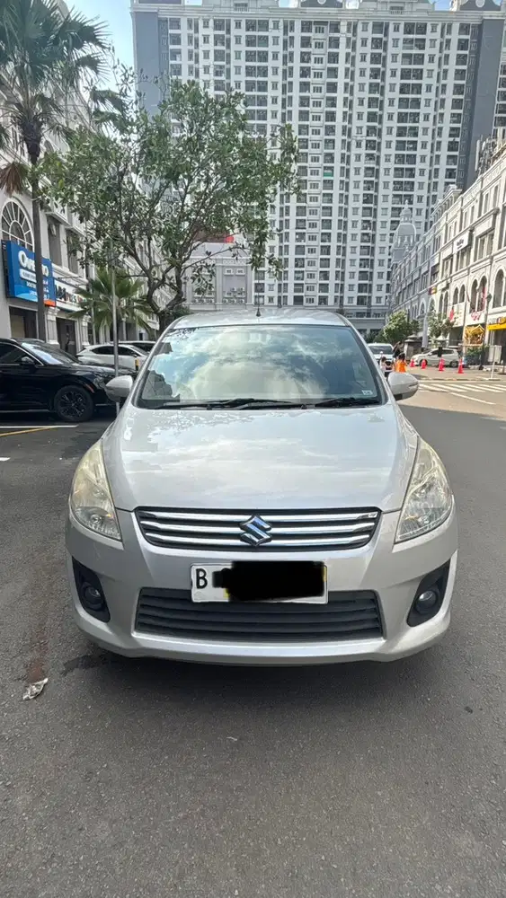 Suzuki Ertiga 2014 Bensin Low km 69rb pemakaian pribadi
