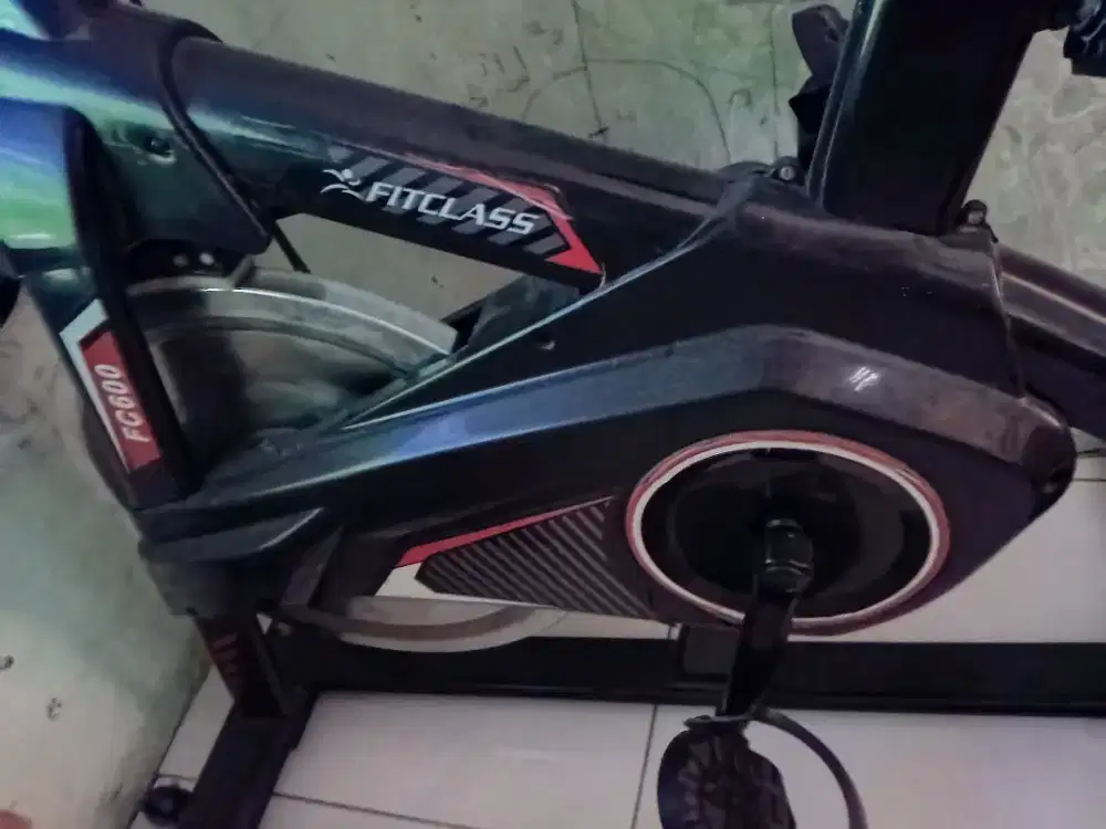 Sepeda statis fc600