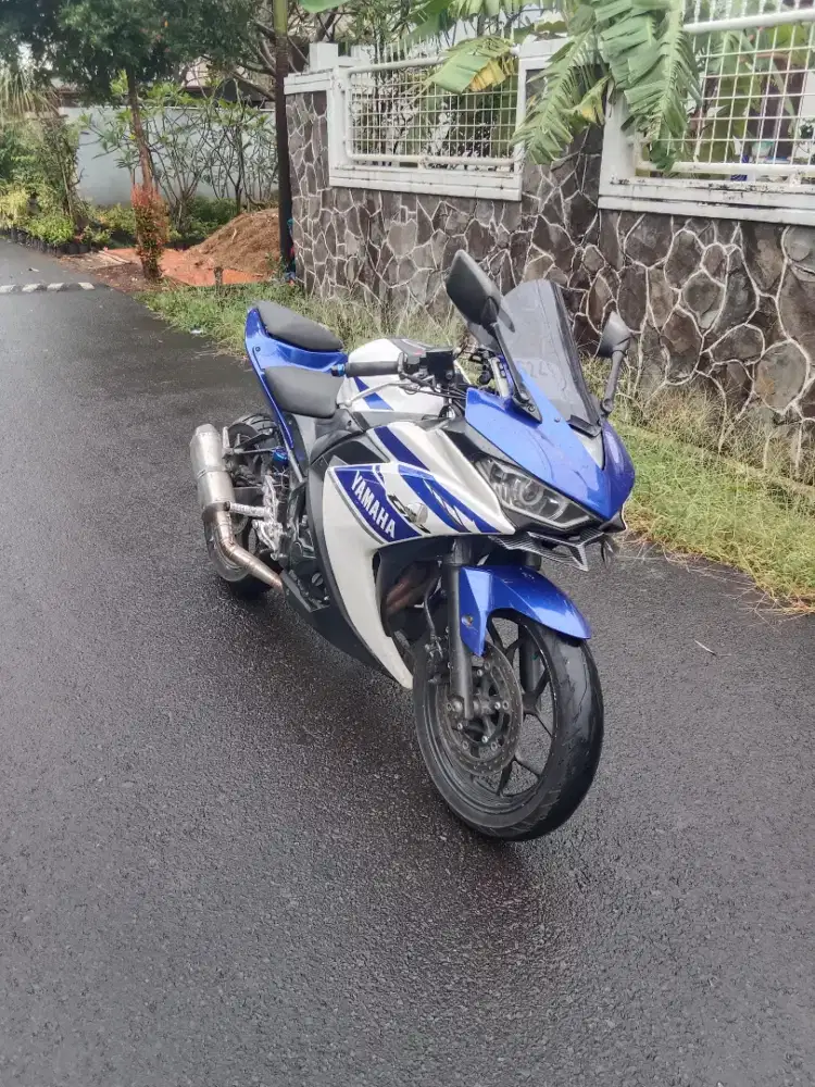 Yamaha YZF R25 2014