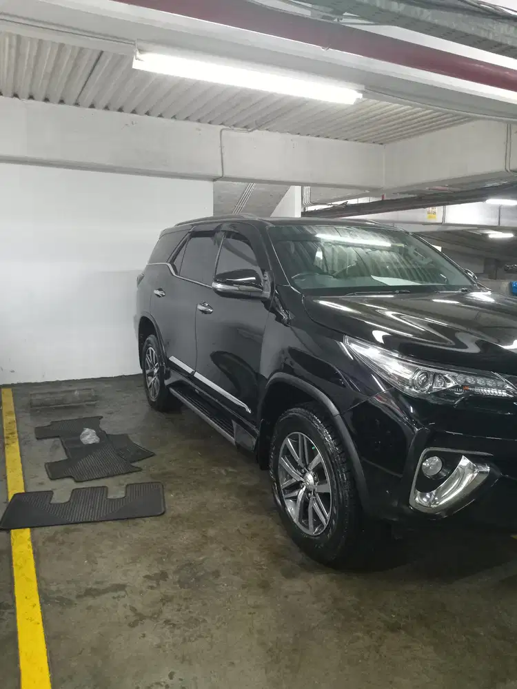 Toyota Fortuner VRZ 2017 Diesel AT
