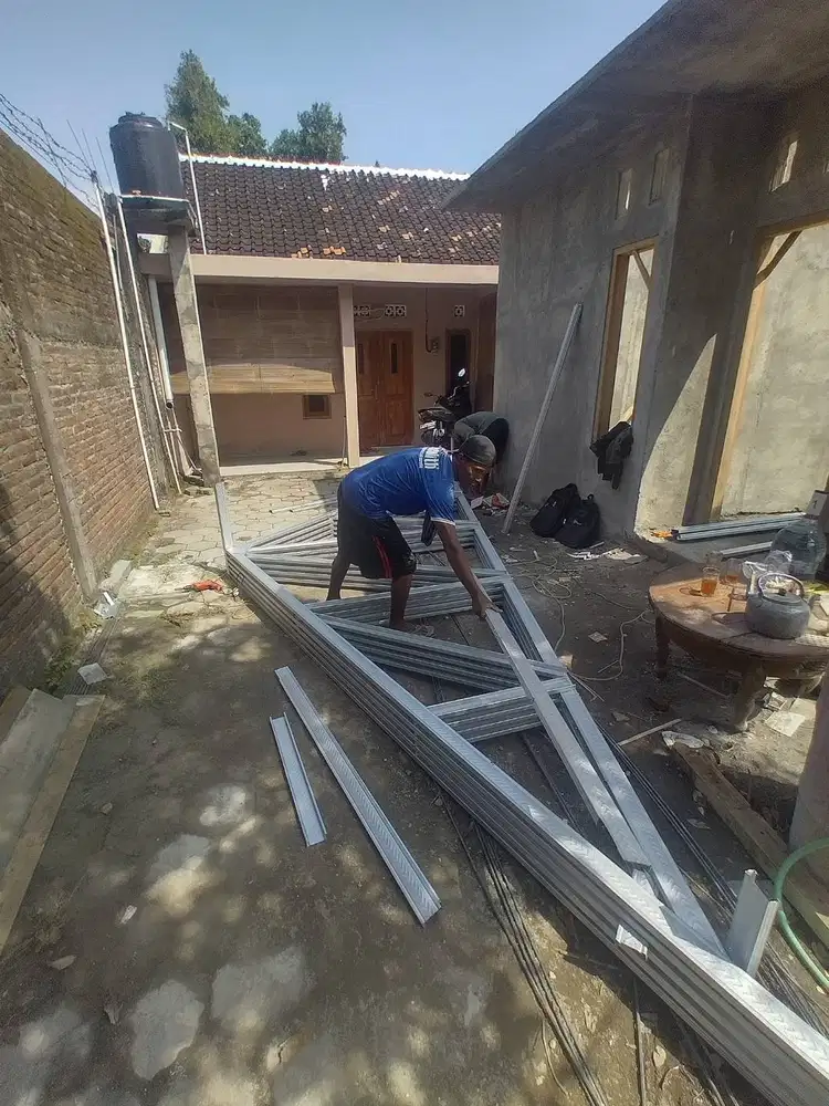 Baja Ringan Konstruksi Atap Yang Awet Cocok Utk Rumah Anda