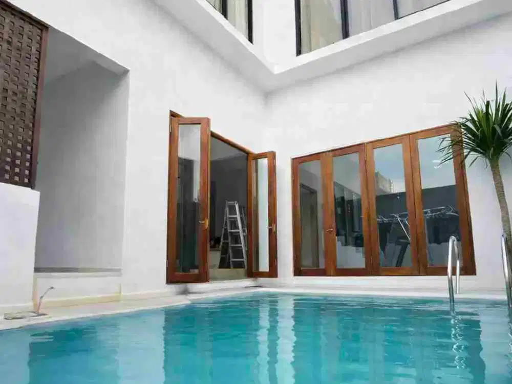 Villa Minimalis Industrial Style Dekat Sidewalk Ungasan